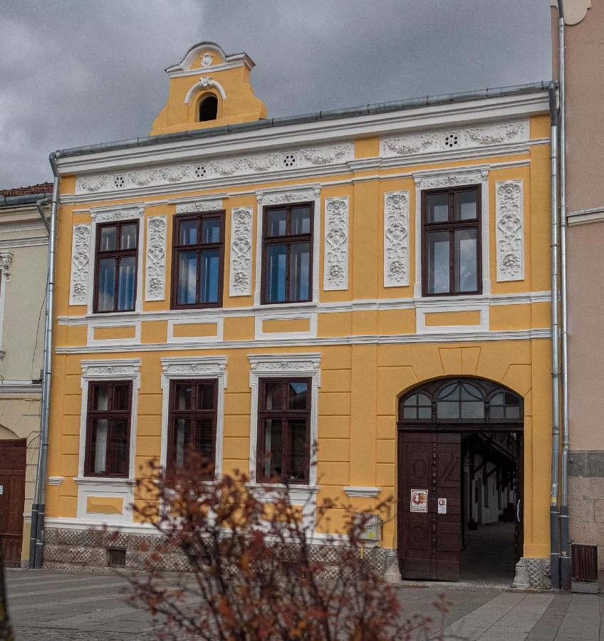 Zengo Lägenhet Miercurea Ciuc Exteriör bild